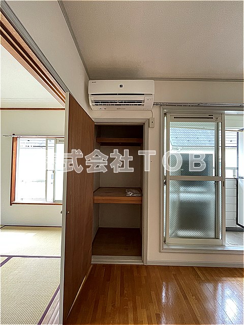 収納　洋室６帖　収納※クリーニング中の写真