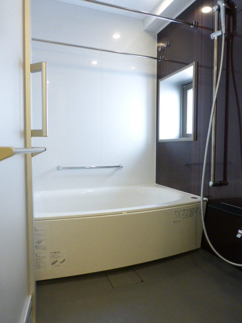 バス・シャワールーム　バス※別部屋参考写真