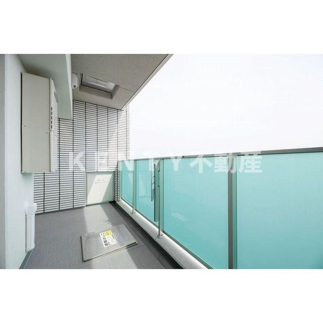 バルコニー　お洗濯にも便利なバルコニー付き