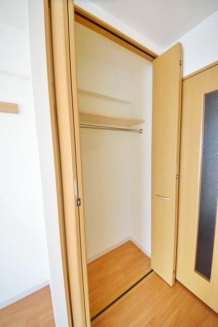 収納　♪服の収納しやすいクローゼット型収納♪