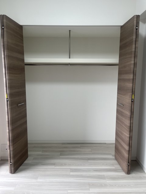 収納　同物件別号室のものです。