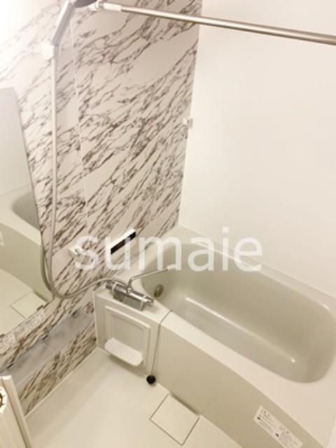 バス・シャワールーム　快適なバスルーム！