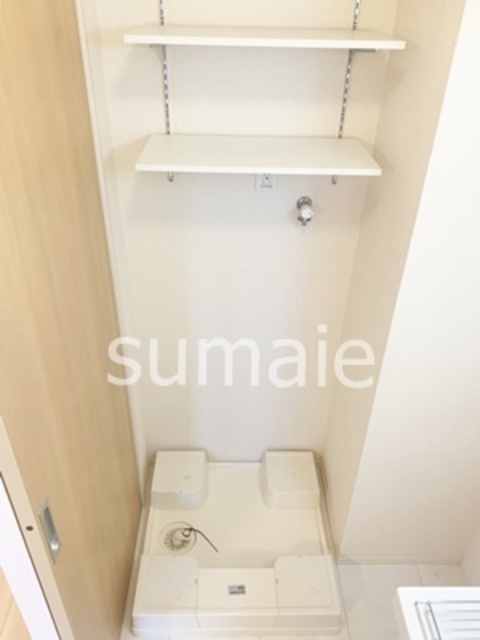 洗面設備　室内洗濯機置き場です！