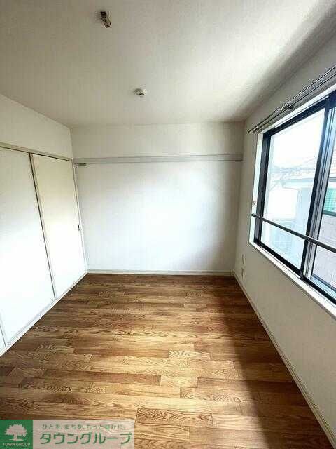 居室・リビング　★お問い合わせはタウンハウジング聖蹟桜ヶ丘店まで★