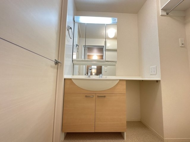 洗面設備　洗面所