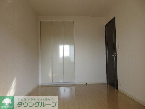 その他部屋・スペース　洋室（約5.0畳）※内装後2026年3月撮影の写真