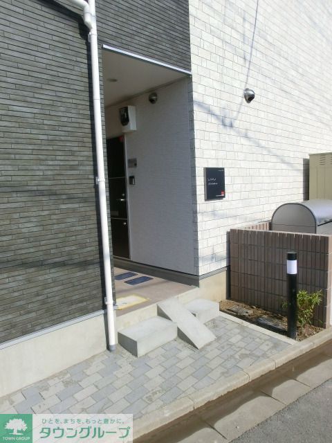 エントランス　お部屋探しは【タウンハウジング蘇我店】にお任せ下さい♪