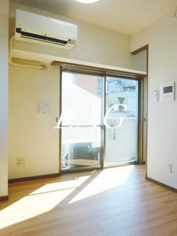 居室・リビング　洋室のお部屋です。