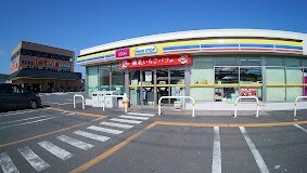 コンビニ　ミニストップ富士田子の浦店（コンビニ）まで496m