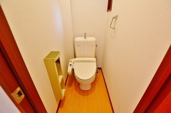 トイレ　★温水洗浄便座★