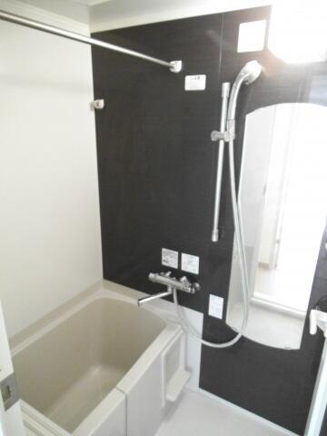 バス・シャワールーム　※他のお部屋のお写真です。?
