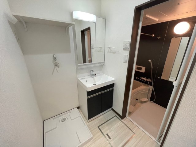 洗面設備　同施工会社施工物件の参考写真になります※現況優先