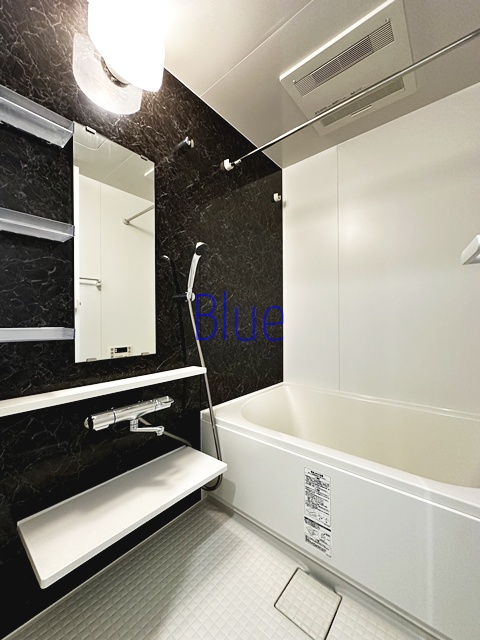 バス・シャワールーム　同じ仕様