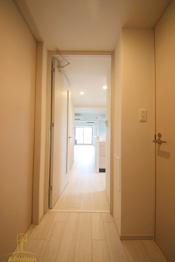 玄関　Dimus北浜