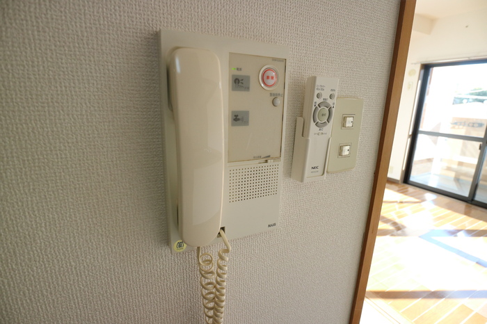セキュリティ　インターホン