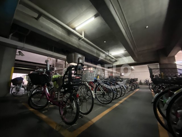 その他共有部分　朝日プラザ扇町　駐輪場