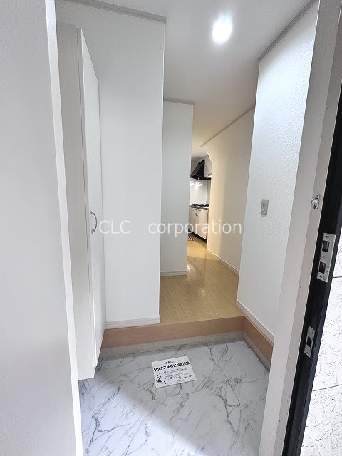 玄関　他部屋参考写真