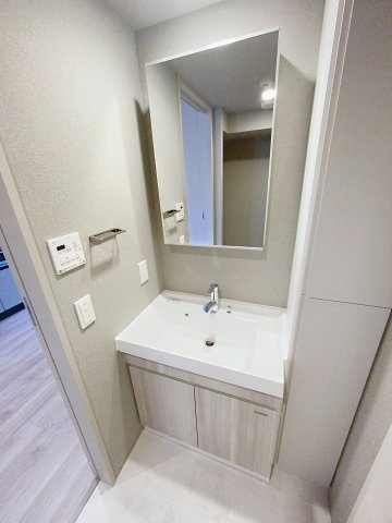 洗面設備　朝の身支度には欠かせない独立洗面化粧台