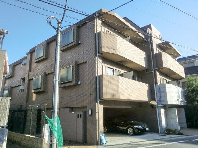建物外観　★お洒落な外観タイル貼りです★