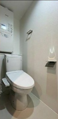 トイレ　※同仕様写真