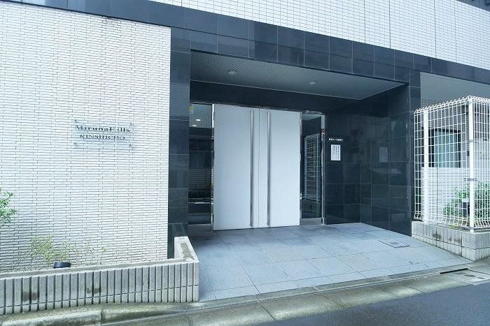 エントランス　エントランス