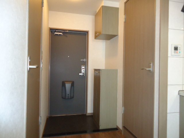 玄関　玄関