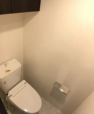 トイレ　別部屋の画像を使用しております。
