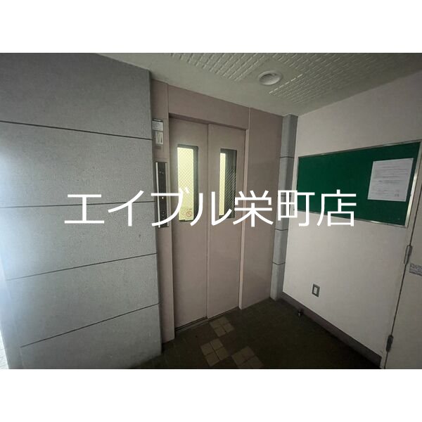 ロビー