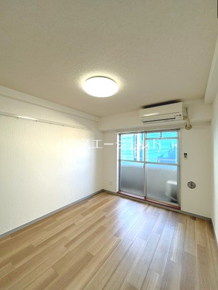 居室・リビング　6帖のお部屋です。※参考画像