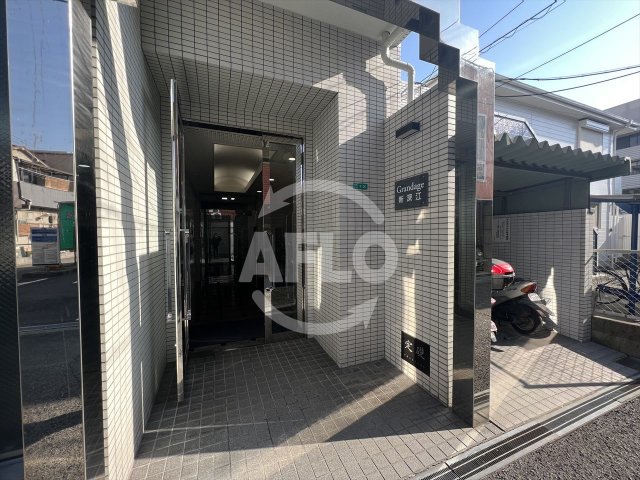 エントランス　グランテージ新深江　エントランス