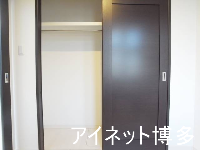 収納　お洋服が多い方でも楽々収納できます