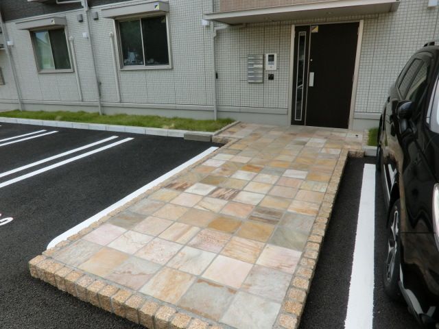 エントランス　綺麗なエントランス