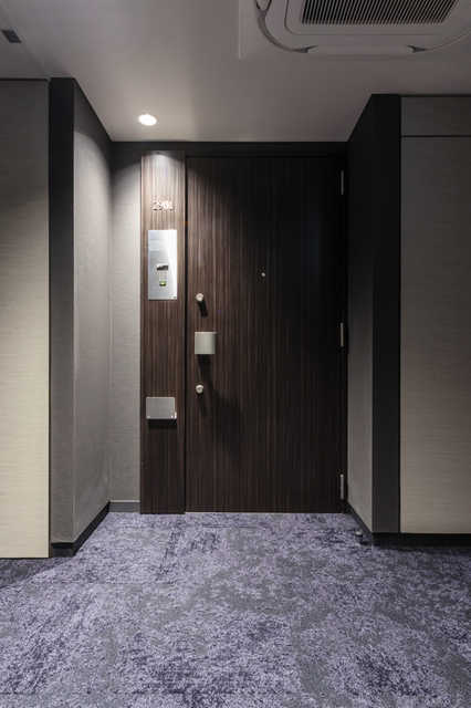 玄関　※写真は同タイプ住戸です。