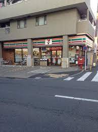 コンビニ　セブンイレブン板橋成増店（コンビニ）まで64m