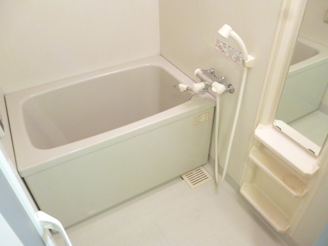 バス・シャワールーム　バス※別部屋参考写真