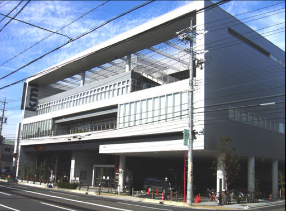 図書館　桑名市立中央図書館（図書館）まで681m