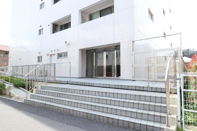 エントランス　エントランス