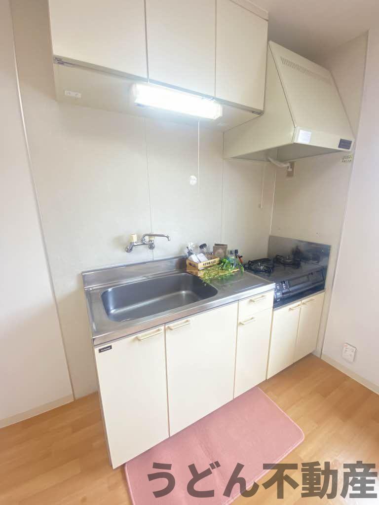 キッチン　うどん県のお部屋探しはうどん不動産へ うどんちゃんとLINE
