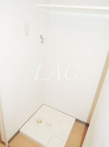 その他設備　室内洗濯機置き場です。