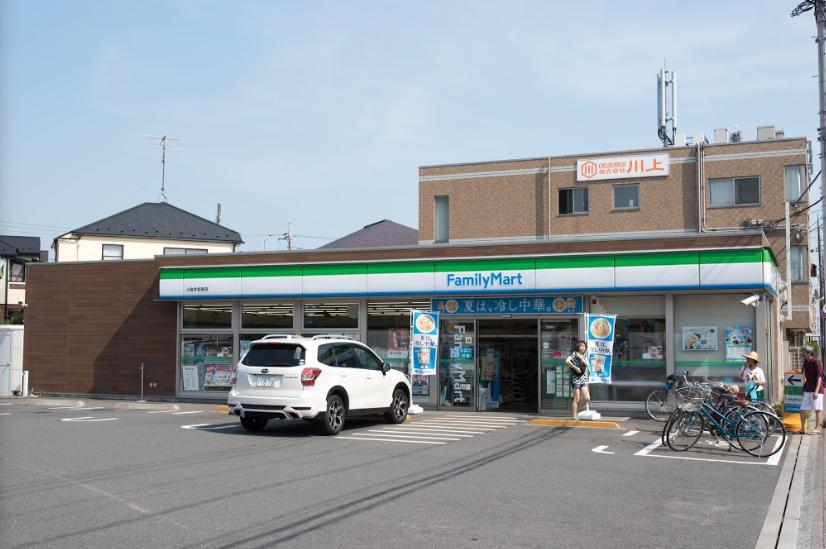 コンビニ　ファミリーマート 小金井前原店（コンビニ）まで476m