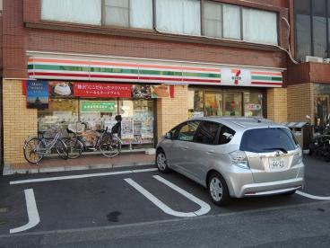 コンビニ　セブンイレブン 川崎市電通り店（コンビニ）まで596m