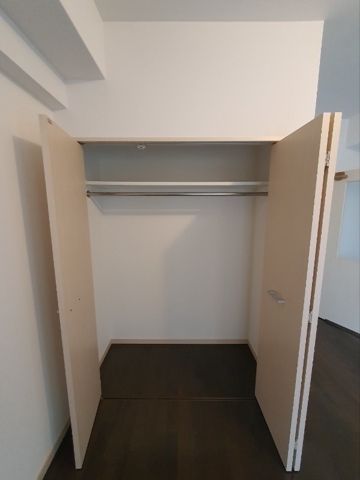 収納　※別号室の参考写真です。