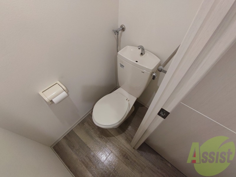 トイレ　トイレです。お洒落なクロスが使われていました！