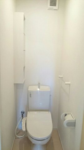 トイレ　トイレもきれいです