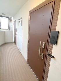 玄関　※別部屋参照