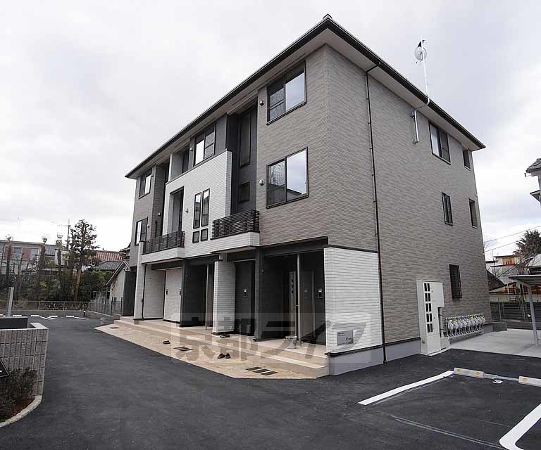 建物外観　別角度からの外観です。