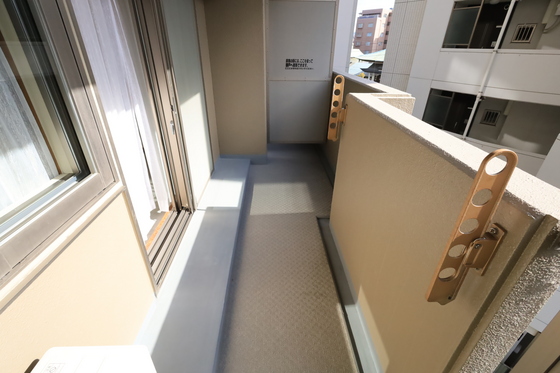 バルコニー　※別部屋の写真です