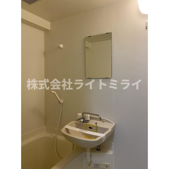 バス・シャワールーム　?