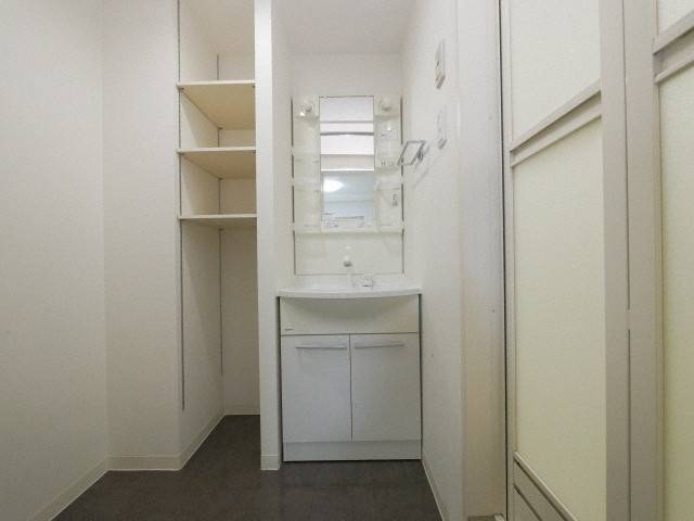 洗面設備　詳細は、ウィンドワード菊水店までご相談下さい。