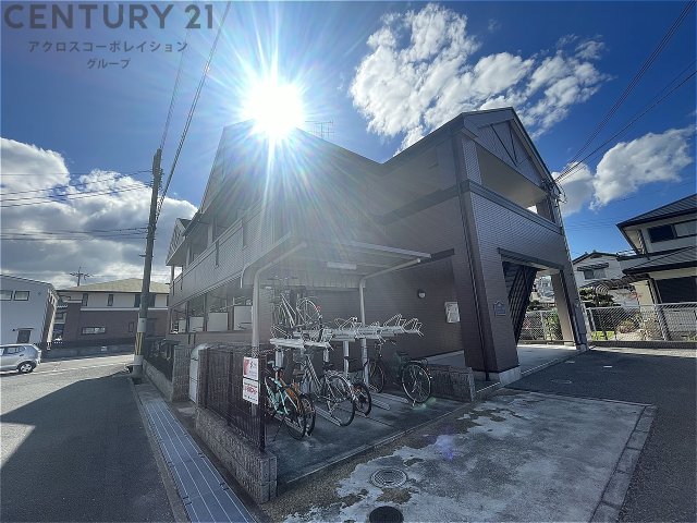建物外観　TVモニター付きインターホンで安心☆